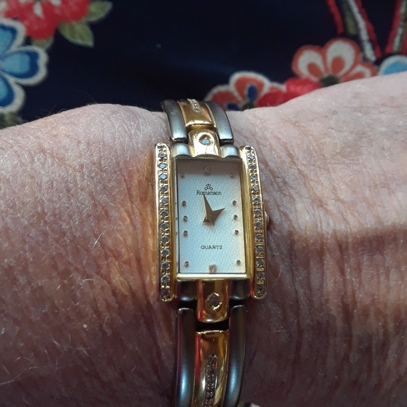 Meet your Posher, Kelly - Picture 7 of 8